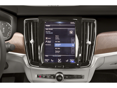 2018 Volvo S90 T5 Momentum AWD