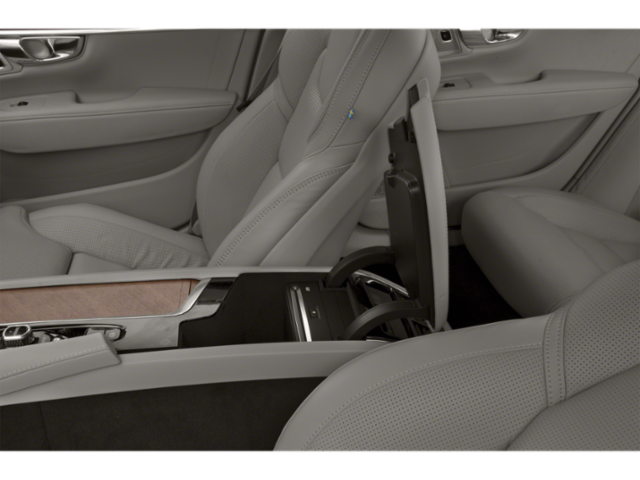 2018 Volvo S90 T5 Momentum AWD