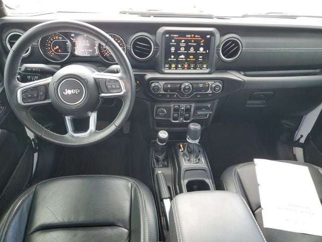 2022 Jeep Gladiator Overland 4WD