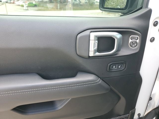 2022 Jeep Gladiator Overland 4WD