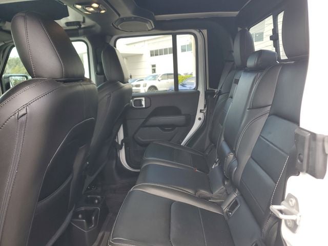 2022 Jeep Gladiator Overland 4WD