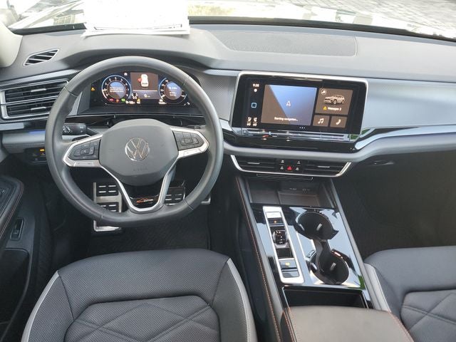 2024 Volkswagen Atlas 2.0T Peak Edition SE w/Technology AWD