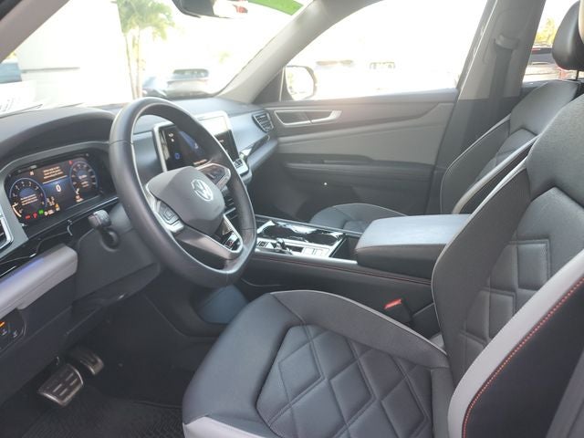 2024 Volkswagen Atlas 2.0T Peak Edition SE w/Technology AWD