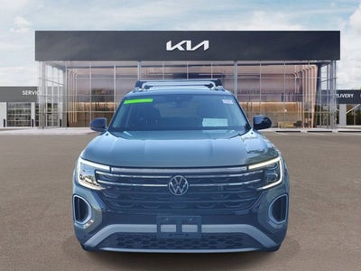 2024 Volkswagen Atlas 2.0T Peak Edition SE w/Technology AWD