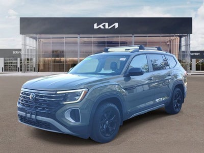 2024 Volkswagen Atlas 2.0T Peak Edition SE w/Technology AWD