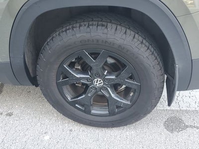 2024 Volkswagen Atlas 2.0T Peak Edition SE w/Technology AWD