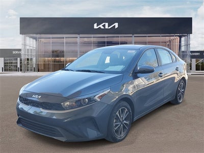 2023 Kia Forte LXS w/ Technology Package