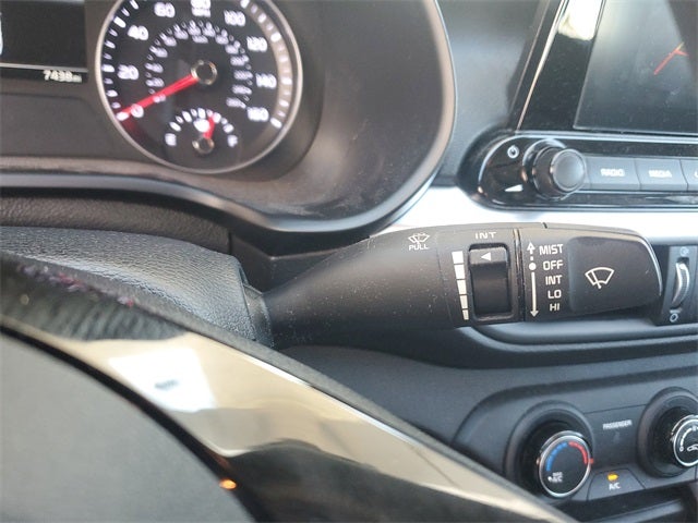 2023 Kia Forte LXS w/ Technology Package