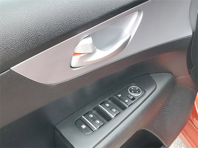 2023 Kia Forte LXS w/ Technology Package