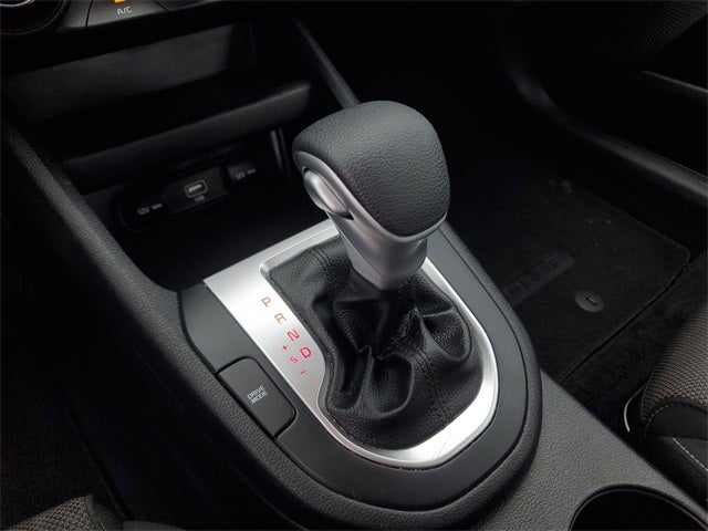 2023 Kia Forte LXS w/ Technology Package