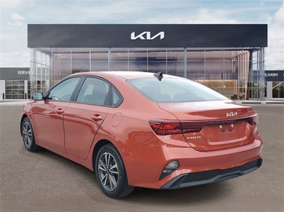 2023 Kia Forte LXS w/ Technology Package