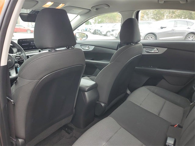 2023 Kia Forte LXS w/ Technology Package