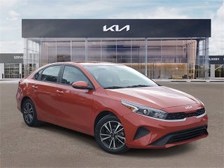 2023 Kia Forte LXS w/ Technology Package