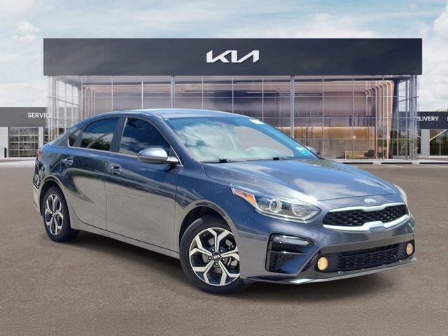 2021 Kia Forte LXS AT's photo
