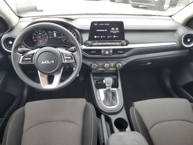 2024 Kia Forte LXS w/ Technoloy Package