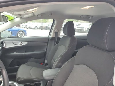 2024 Kia Forte LXS w/ Technoloy Package