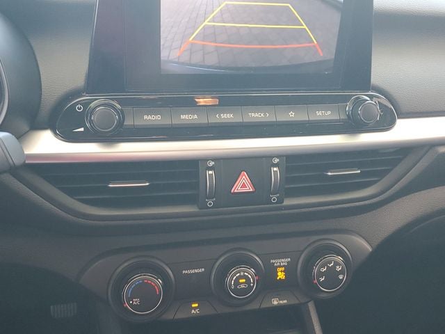 2023 Kia Forte LXS w/ Technology Package