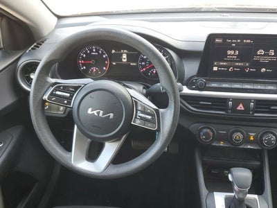 2023 Kia Forte LXS w/ Technology Package