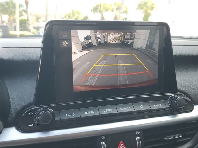 2023 Kia Forte LXS w/ Technology Package