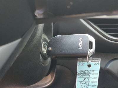 2023 Kia Forte LXS w/ Technology Package