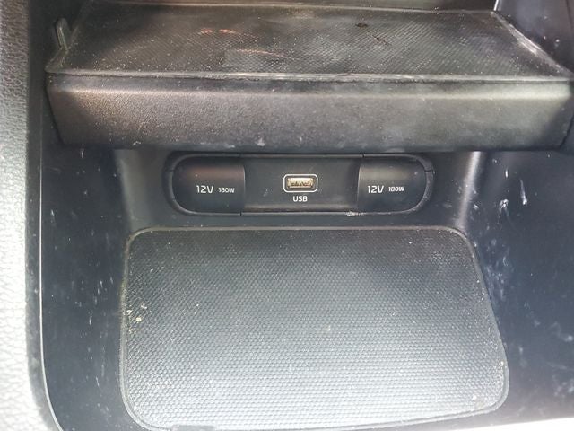 2023 Kia Forte LXS w/ Technology Package