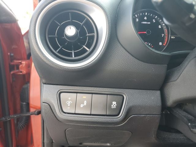 2023 Kia Forte LXS w/ Technology Package