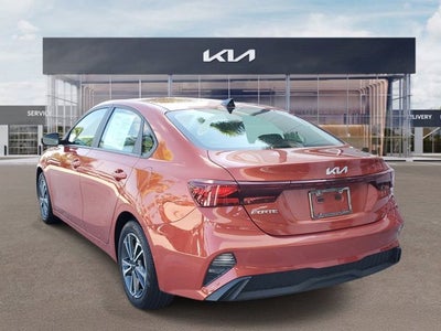 2023 Kia Forte LXS w/ Technology Package