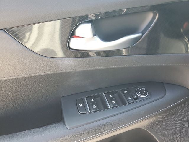 2023 Kia Forte GT-Line w/ Premium & Sport Package
