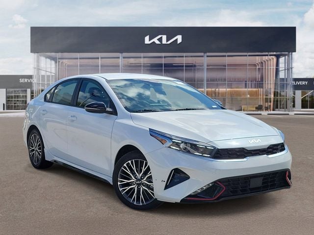 2024 Kia Forte GT-Line AT's photo