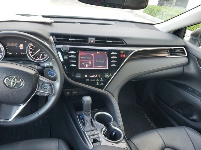 2018 Toyota Camry Hybrid XLE