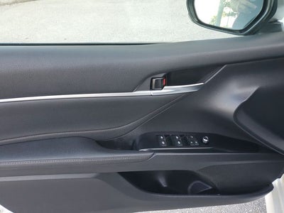 2018 Toyota Camry Hybrid XLE