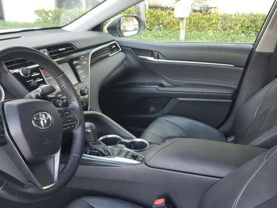 2018 Toyota Camry Hybrid XLE