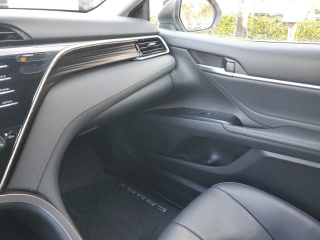 2018 Toyota Camry Hybrid XLE