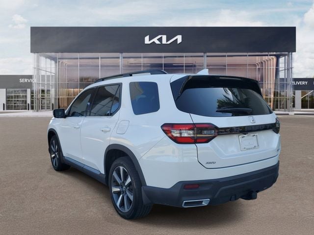 2023 Honda Pilot Elite AWD
