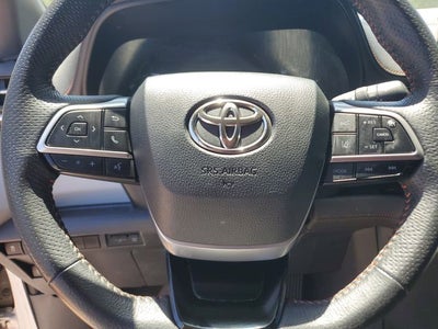2021 Toyota Sienna XSE 7 Passenger
