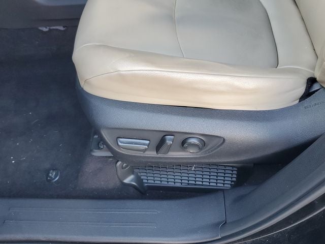 2021 Toyota Sienna XLE 8 Passenger