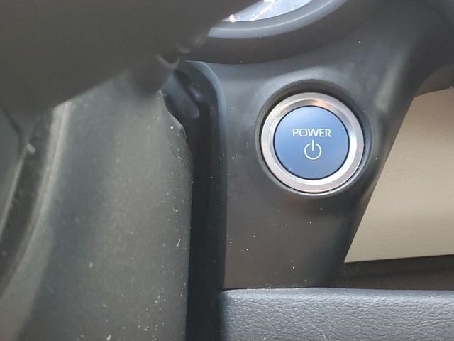 2021 Toyota Sienna XLE 8 Passenger