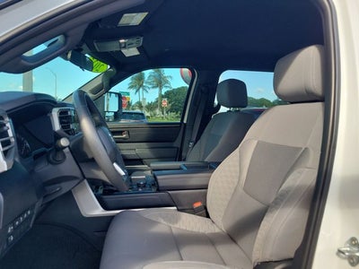 2025 Toyota Tundra SR5 4WD
