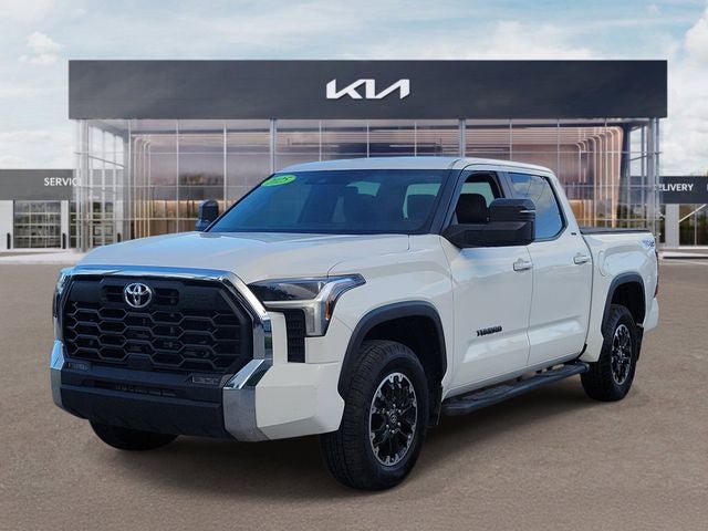 2025 Toyota Tundra SR5 4WD
