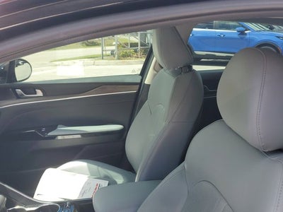 2023 Kia K5 EX