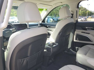 2024 Kia Telluride EX w/ Captain's Chair Package