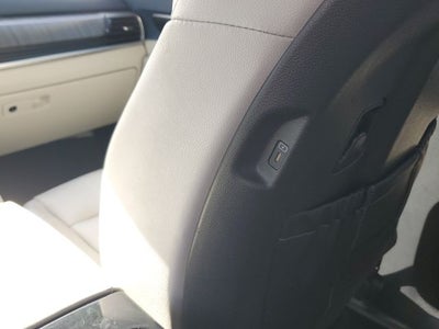 2024 Kia Telluride EX w/ Captain's Chair Package