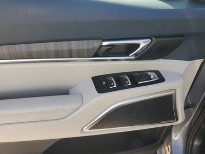 2024 Kia Telluride EX w/ Captain's Chair Package