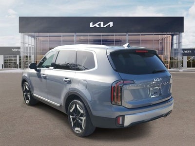 2024 Kia Telluride EX w/ Captain's Chair Package