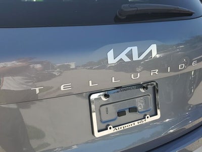 2024 Kia Telluride EX w/ Captain's Chair Package