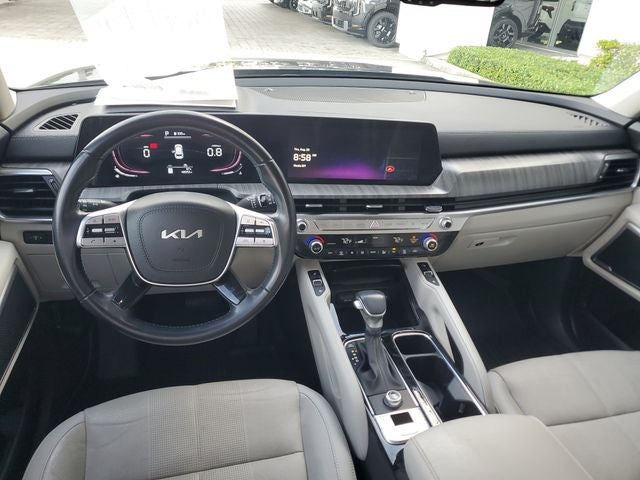 2023 Kia Telluride EX w/ Captain's Chair Package