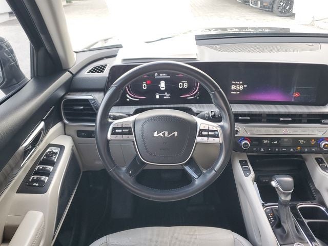 2023 Kia Telluride EX w/ Captain's Chair Package