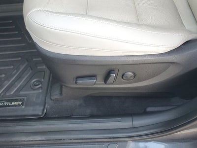 2023 Kia Telluride EX w/ Captain's Chair Package