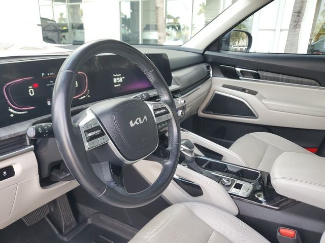 2023 Kia Telluride EX w/ Captain's Chair Package