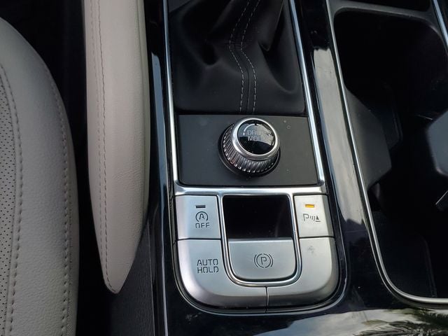 2023 Kia Telluride EX w/ Captain's Chair Package